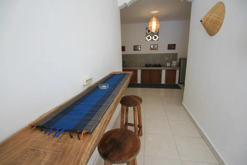 Villa Simule Seminyak Indonesia